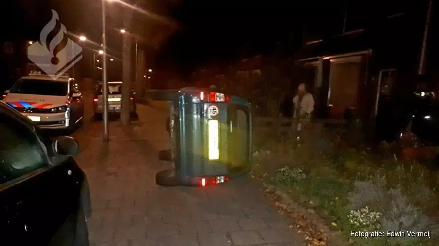 Vernielingen in Santpoort: brommobiel van 86-jarige vrouw op z&#39;n kant gegooid