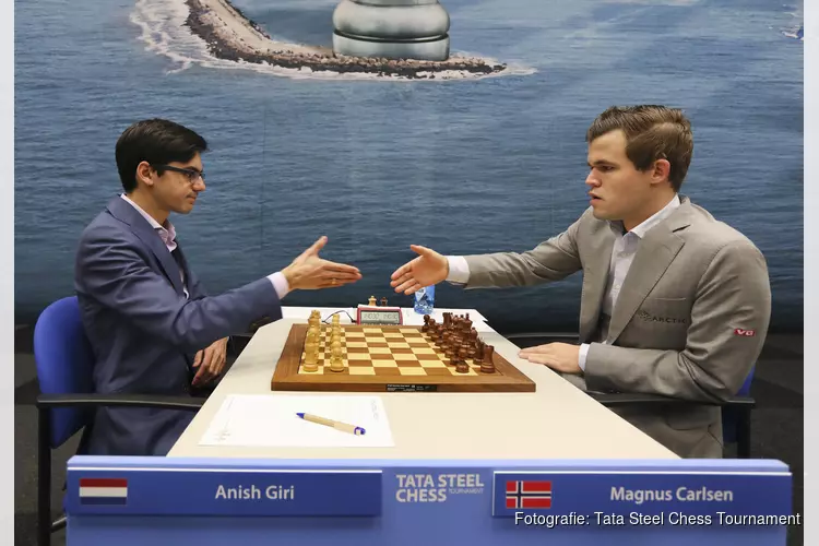 Magnus Carlsen wint Tata Steel Chess Tournament 2019