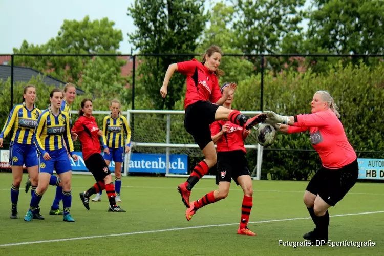 Bizarre ontknoping in 2e Klasse E: De Kennemers VR1 grijpt net naast titel