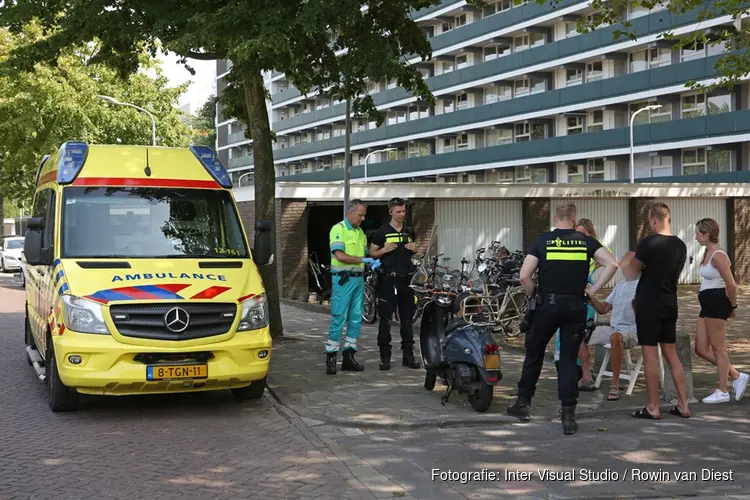 Scooterrijder gewond bij val in Venkelstraat