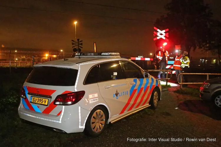 Treinverkeer Haarlem-Amsterdam plat door aanrijding bij Halfweg