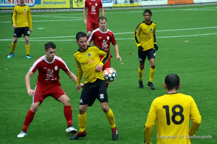 Zaterdagvoetballers ADO &#39;20 naar punt in Heerhugowaard