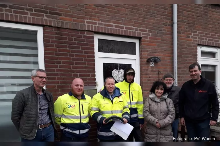 Bewonerskern biedt 500 huurders duurzame buitenlamp aan