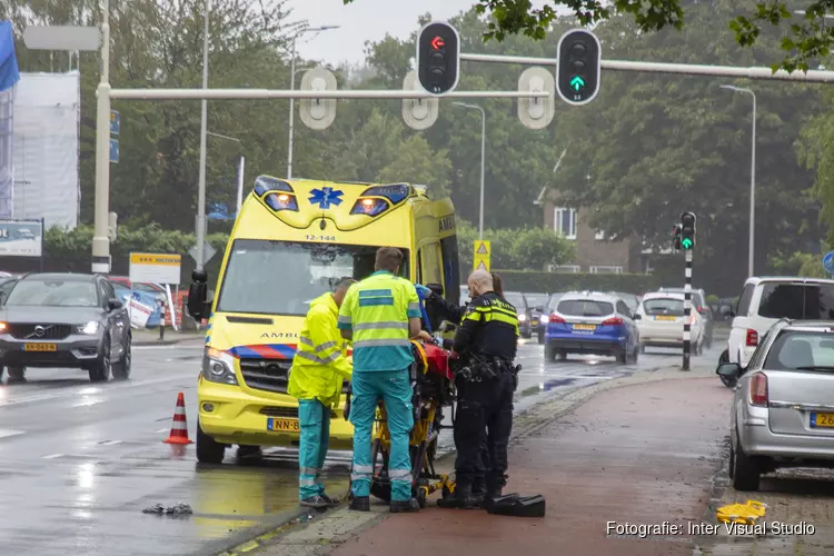 Vrouw gewond na ongeval op de Herenweg in Heemstede