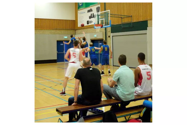 Hoofddorp dames en Akrides heren winnen de 2e editie van de Kennemer Basketball Games