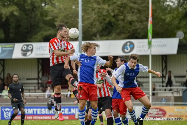 Pronk scoort hattrick tegen ADO &#39;20 bij collectieve teamprestatie Hollandia