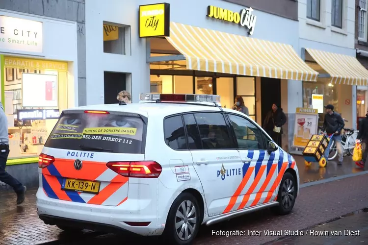 Politie zoekt man na overval Haarlem