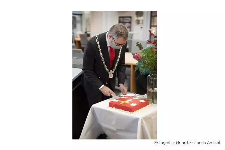 Noord-Hollands Archief feliciteert Haarlem met 775 jaar stadsrechten