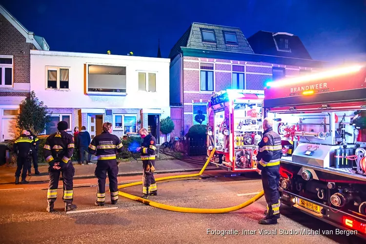 Alkmaarseweg in Beverwijk afgesloten vanwege schoorsteenbrand