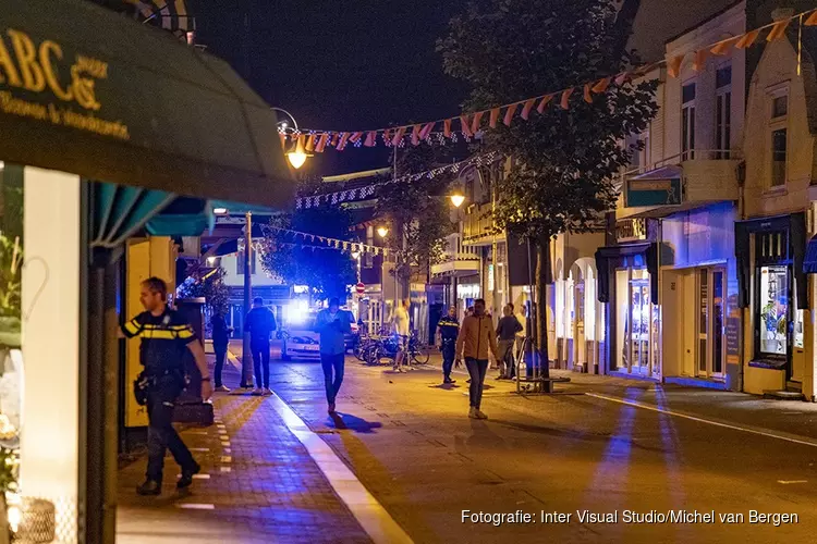 Politie in actie voor vechtpartij in de Haltestraat in Zandvoort