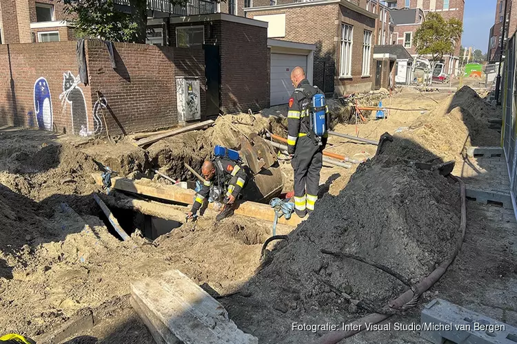 Onderzoek door brandweer na explosie Oude Zijlvest in Haarlem