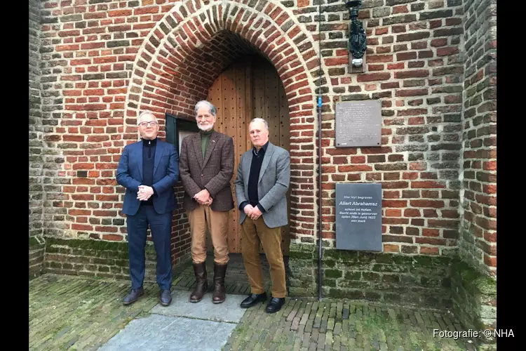 Archief van iconisch kerkje Stompe Toren in Spaarnwoude geschonken aan Noord-Hollands Archief