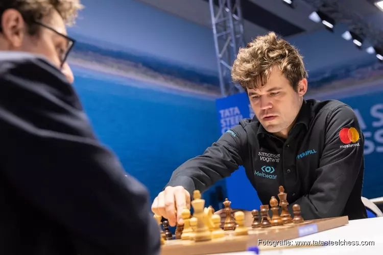 Wereldkampioen Carlsen wint Tata Steel Chess Tournament 2022