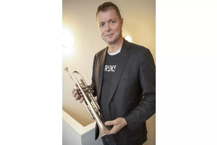 Jazzclub Laurentz presenteert huisband met jamsessie