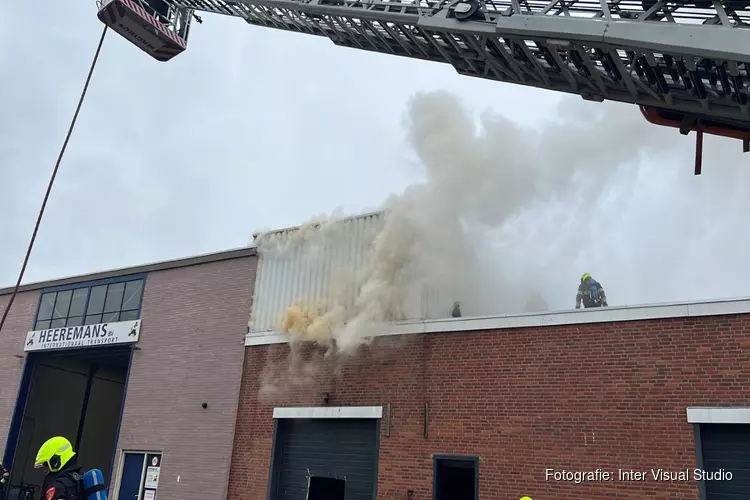 Grote brand in bedrijfspand Haarlem