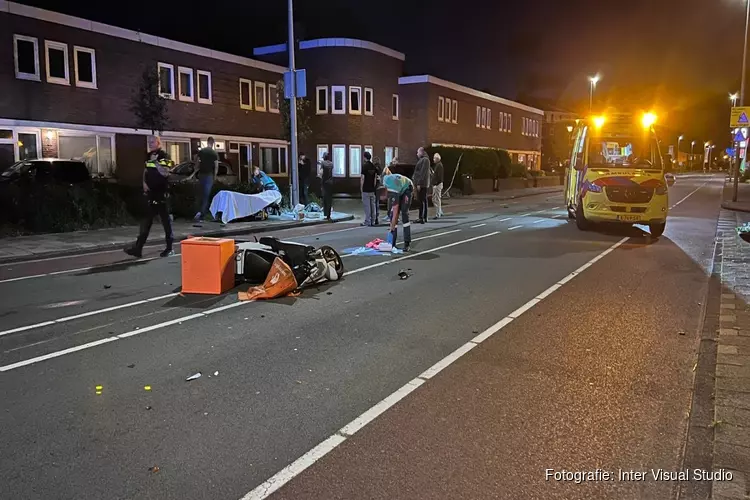 Motorrijder en scooterrijder gewond bij aanrijding Zandvoort