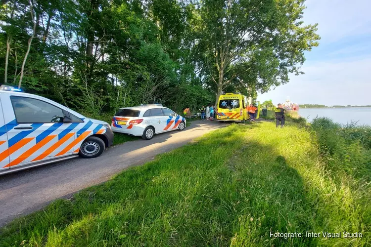 Kind uit het water gehaald in Velsen Noord