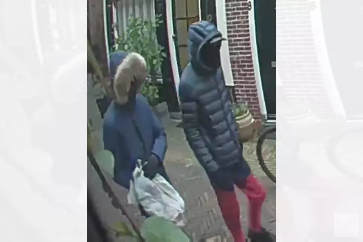 Gezocht: Wie herkent deze mannen?