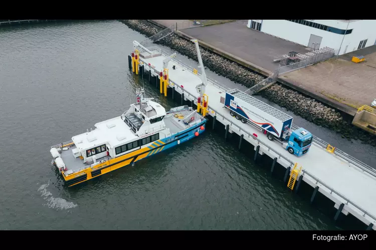 Eerste waterstof bunkervergunning van Nederland