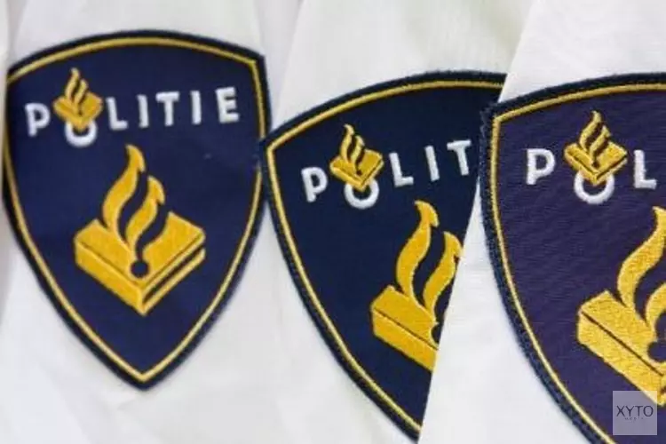 Politie onderzoekt vernieling woning