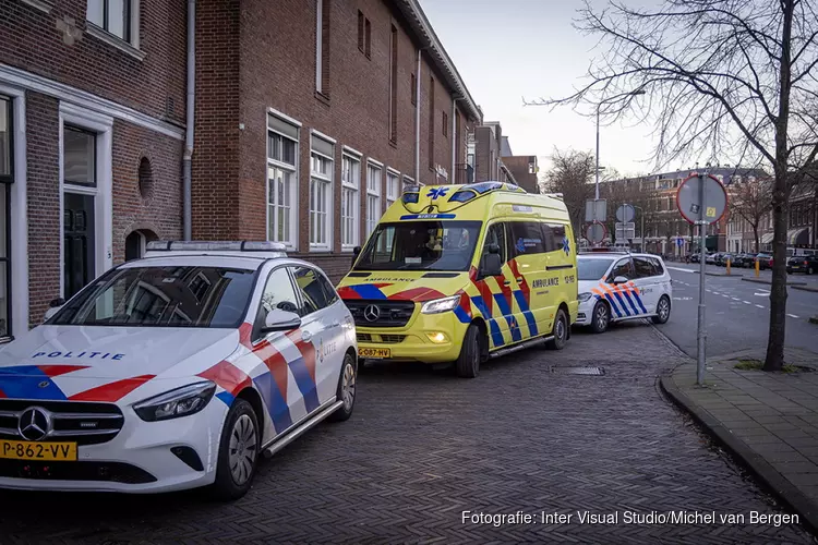 Scooterrijder gewond bij botsing met auto op de Nassaulaan in Haarlem