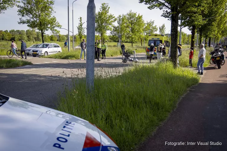 Oudere man gewond na ongeval met scootmobiel in Haarlem