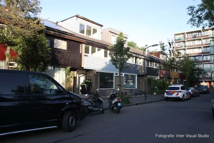 Politie-inval in woning in Haarlem