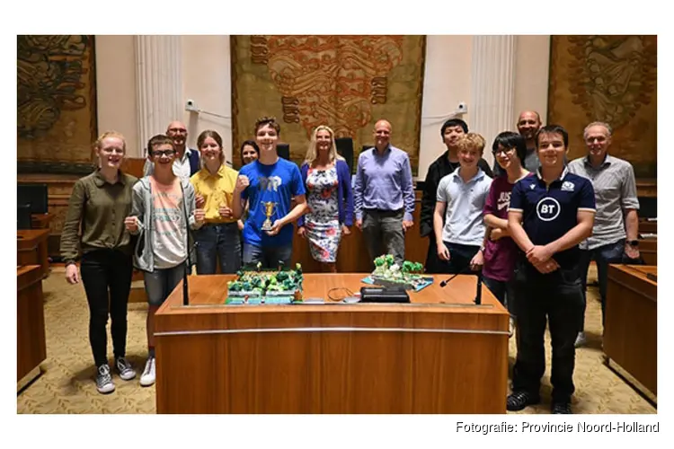 Bonhoeffercollege wint scholierenchallenge "Ontwerp een voedselbos"