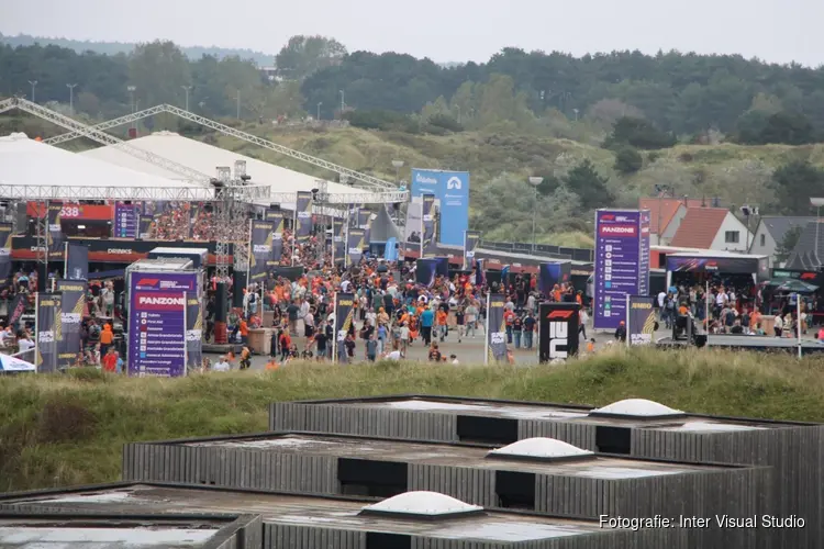 Gezellige drukte in Zandvoort