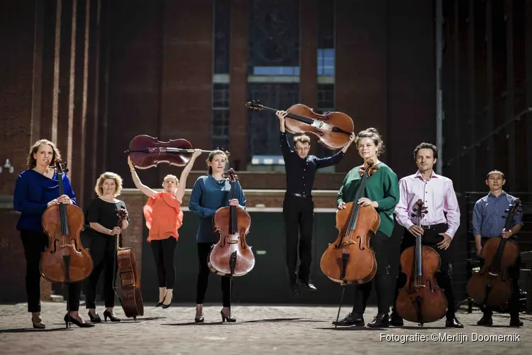 Cello Octet Amsterdam speelt in Bloemendaal