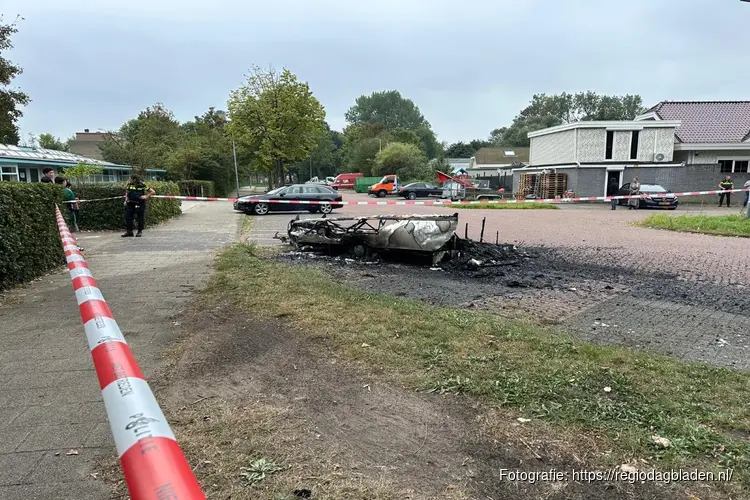 Caravan in brand op Dillestraat in Haarlem