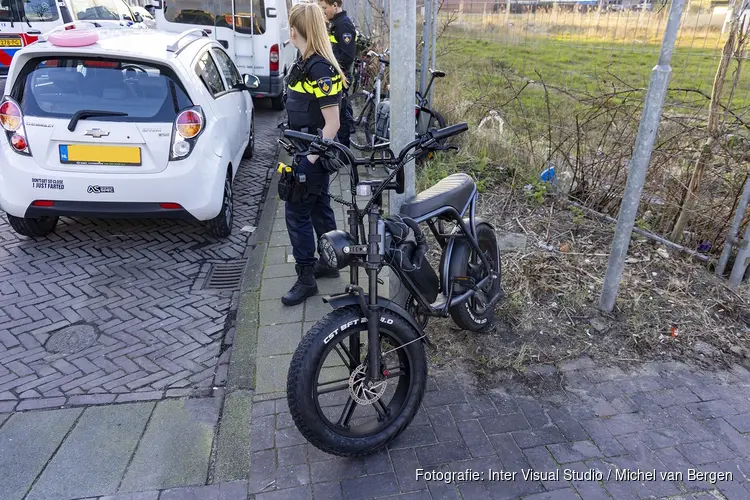 Jonge fatbiker met spoed naar ziekenhuis na ongeval in Haarlem