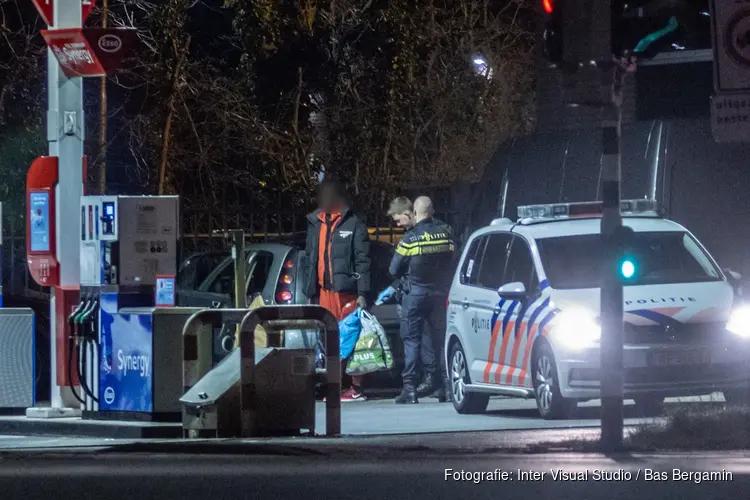 Boksbeugel en geen rijbewijs: auto kwijt