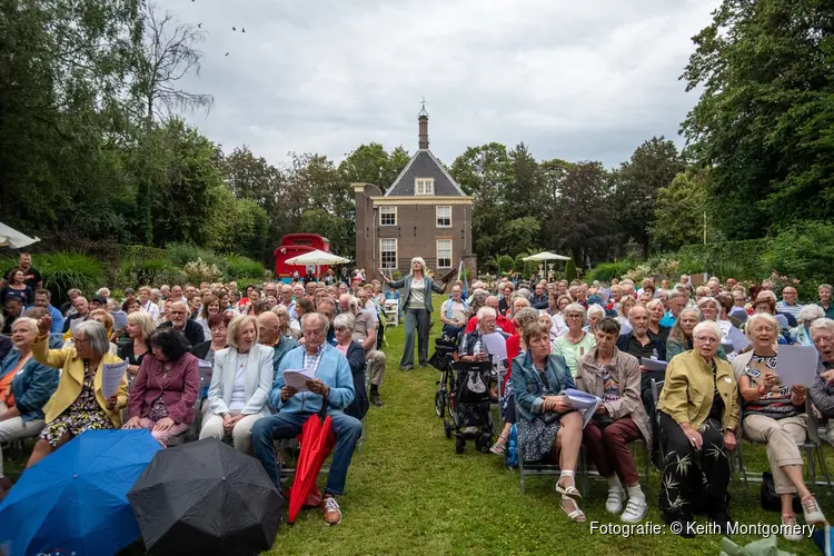 Kaartverkoop seniorenfestival volbloeiers in Beverwijk van start