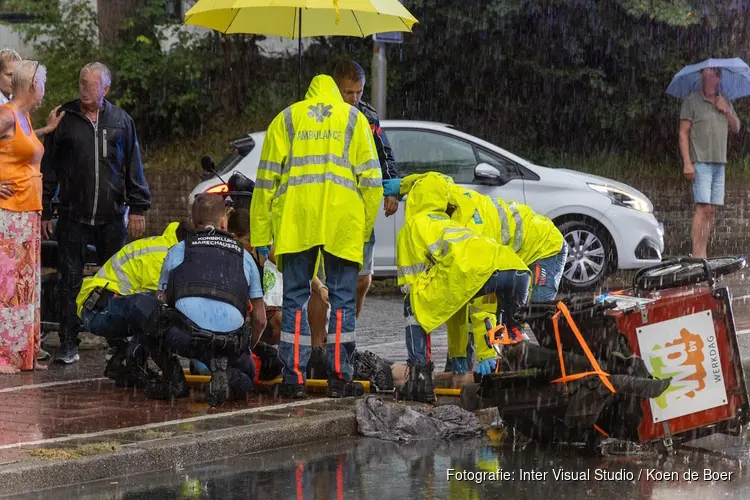 Bakfietser gevallen tijdens noodweer in IJmuiden