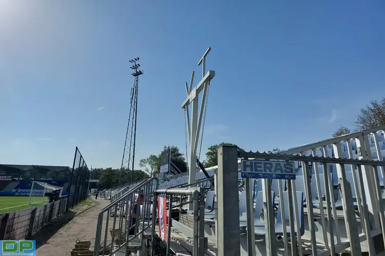 Telstar houdt koploper FC Den Bosch op remise