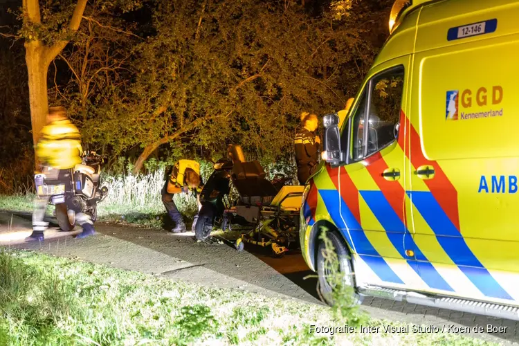 Bestuurder motorscooter gewond tijdens politieachtervolging