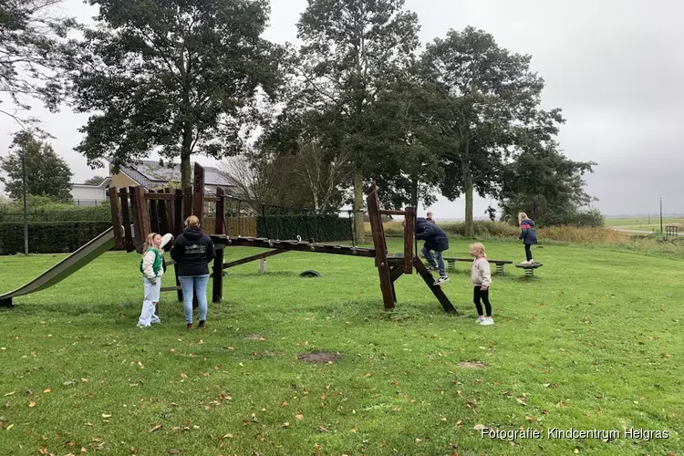 Kinderraad van Kindcentrum Helmgras onderzoekt speelruimtes in Castricum