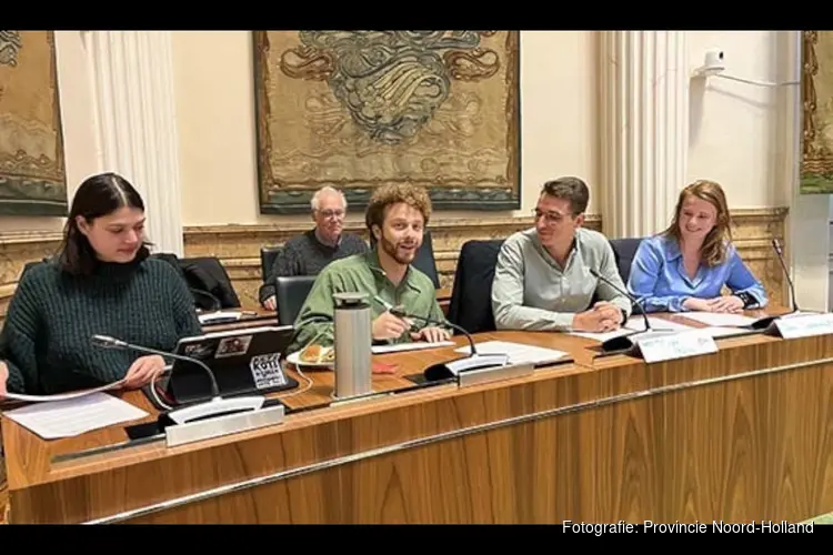 Jongeren debatteren in Noord-Holland met Statenleden